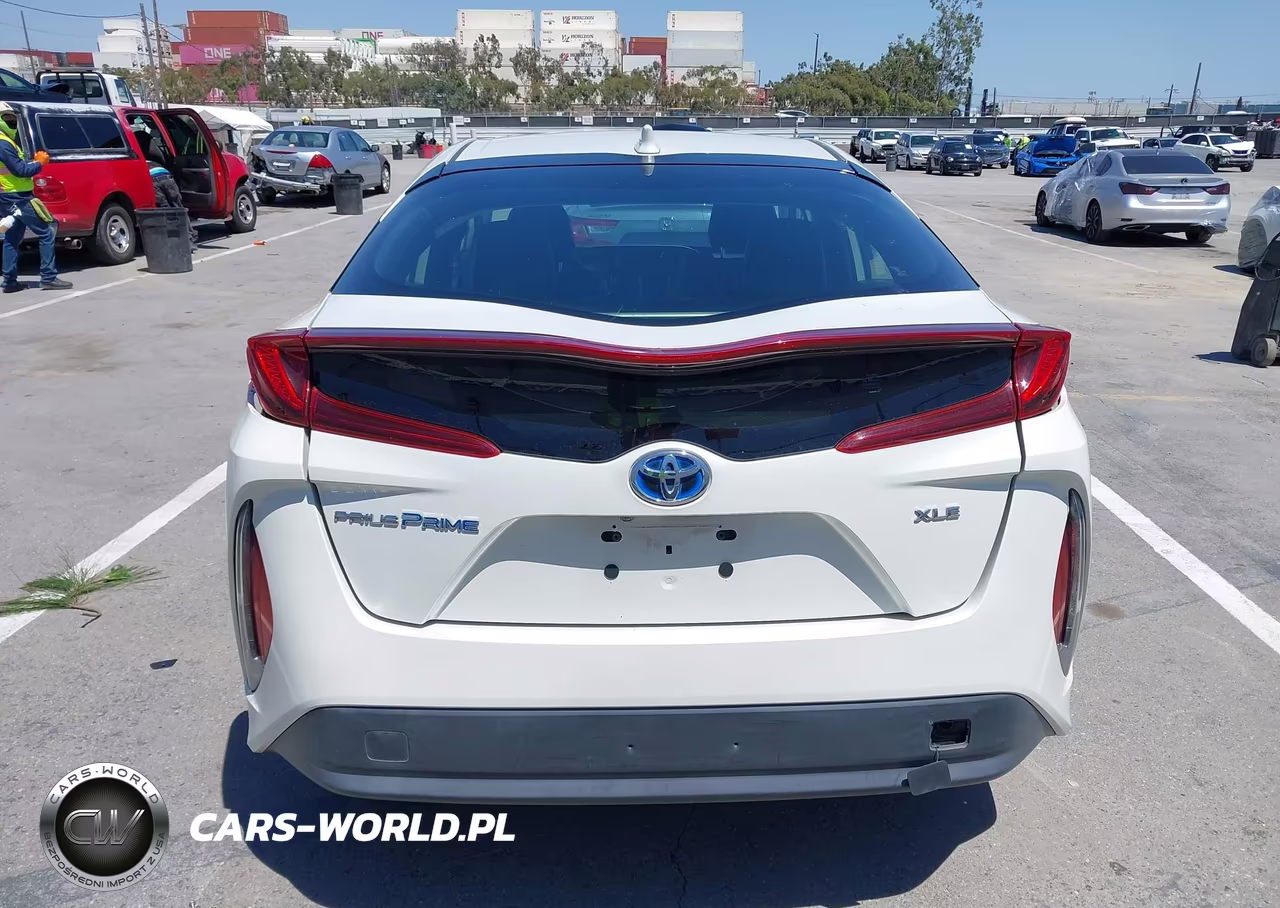 2020 Toyota Prius Prime Xle VIN:JTDKARFP8L3147393 - 16