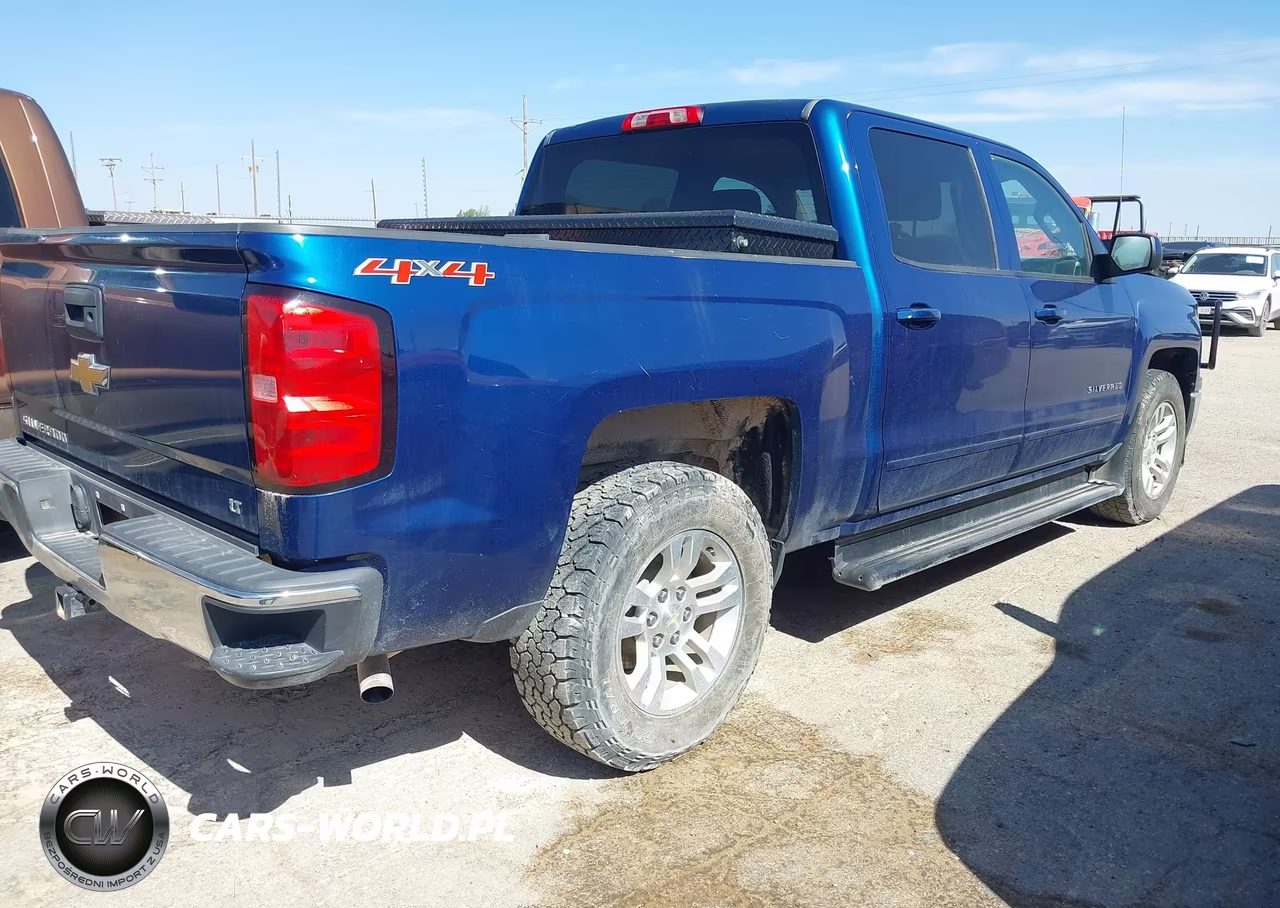 2015 Chevrolet Silverado 1500 1Lt VIN:3GCUKREC5FG334094 - 4