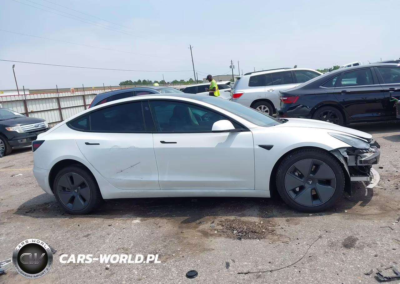 2022 Tesla Model 3 Long Range Dual Motor All-Wheel Drive VIN:5YJ3E1EB4NF109908 - 13