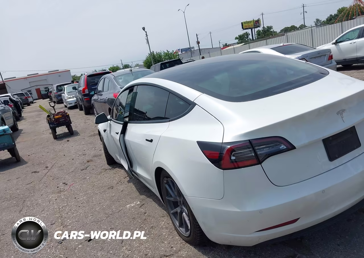2022 Tesla Model 3 Long Range Dual Motor All-Wheel Drive VIN:5YJ3E1EB4NF109908 - 3