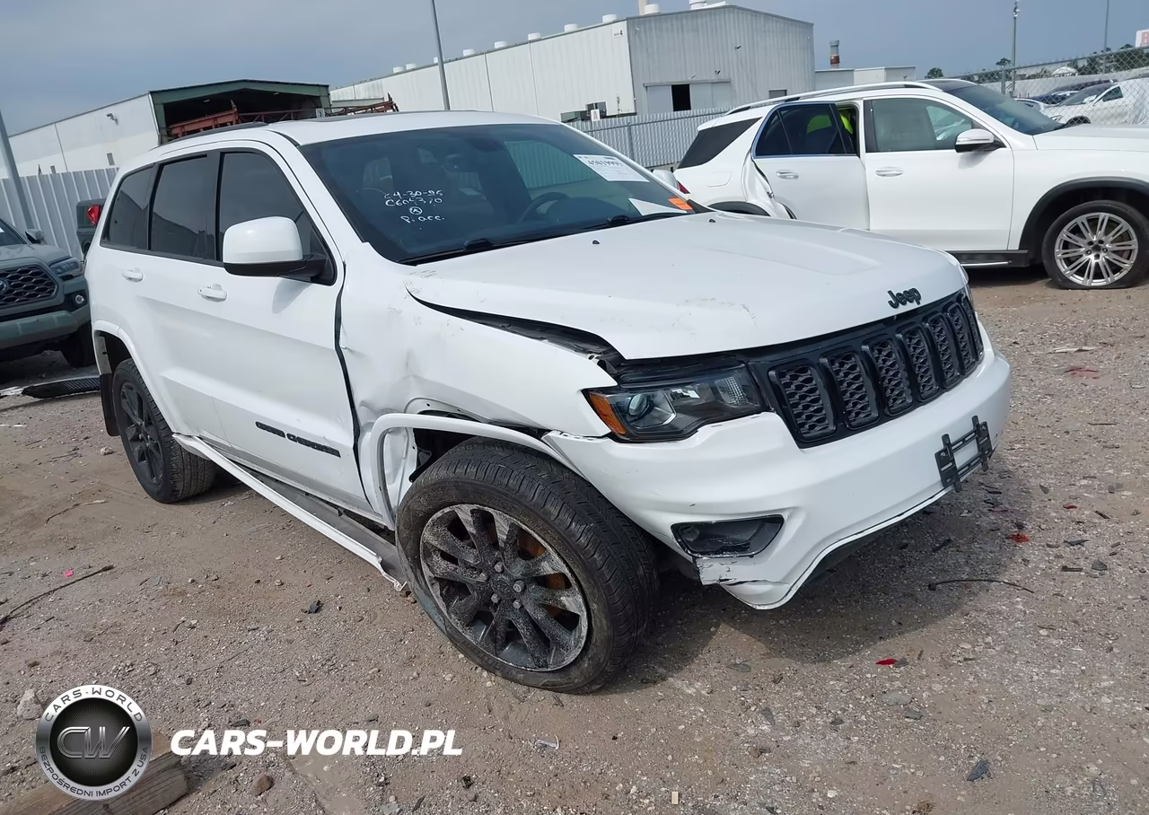 2018 Jeep Grand Cherokee Altitude 4X4 – zdjęcie 1 z 18