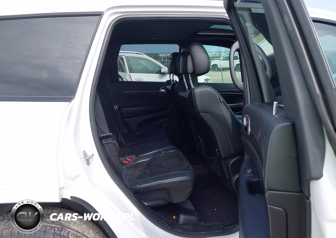 2018 Jeep Grand Cherokee Altitude 4X4 VIN:1C4RJFAGXJC217574 - 8