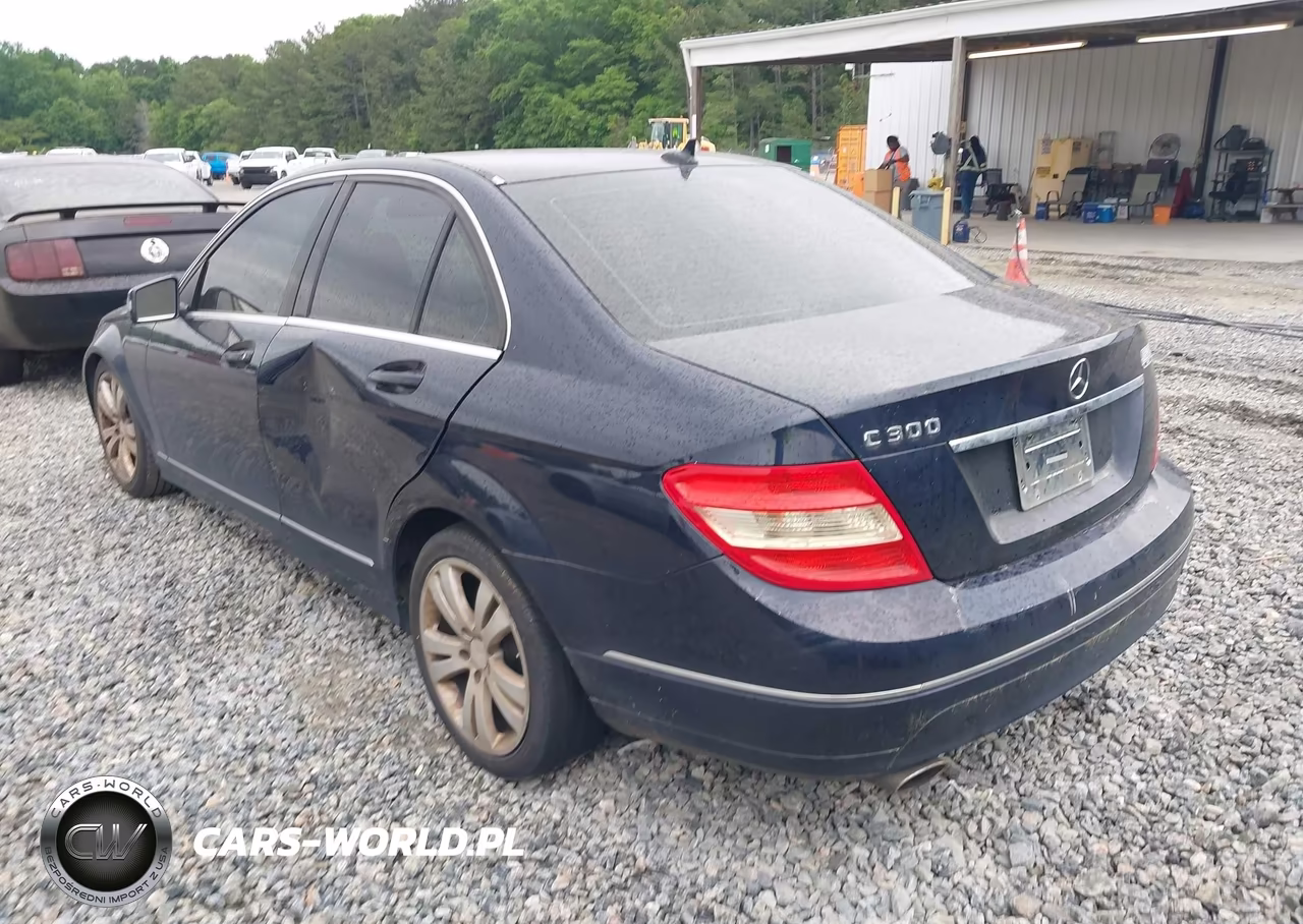 2011 Mercedes-Benz C 300 Luxury-Sport VIN:WDDGF5EB3BR171401 - 3