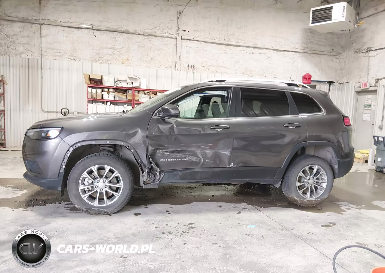 2019 Jeep Cherokee Latitude Plus 4X4 VIN:1C4PJMLN4KD229609 - 14