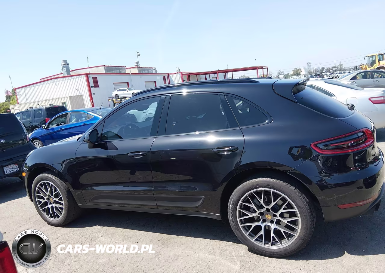 2015 Porsche Macan S VIN:WP1AB2A59FLB72733 - 14