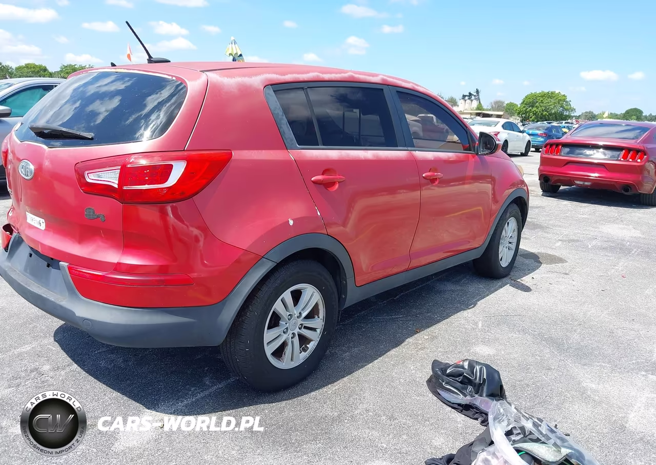 2011 Kia Sportage Lx VIN:KNDPB3A28B7097730 - 4