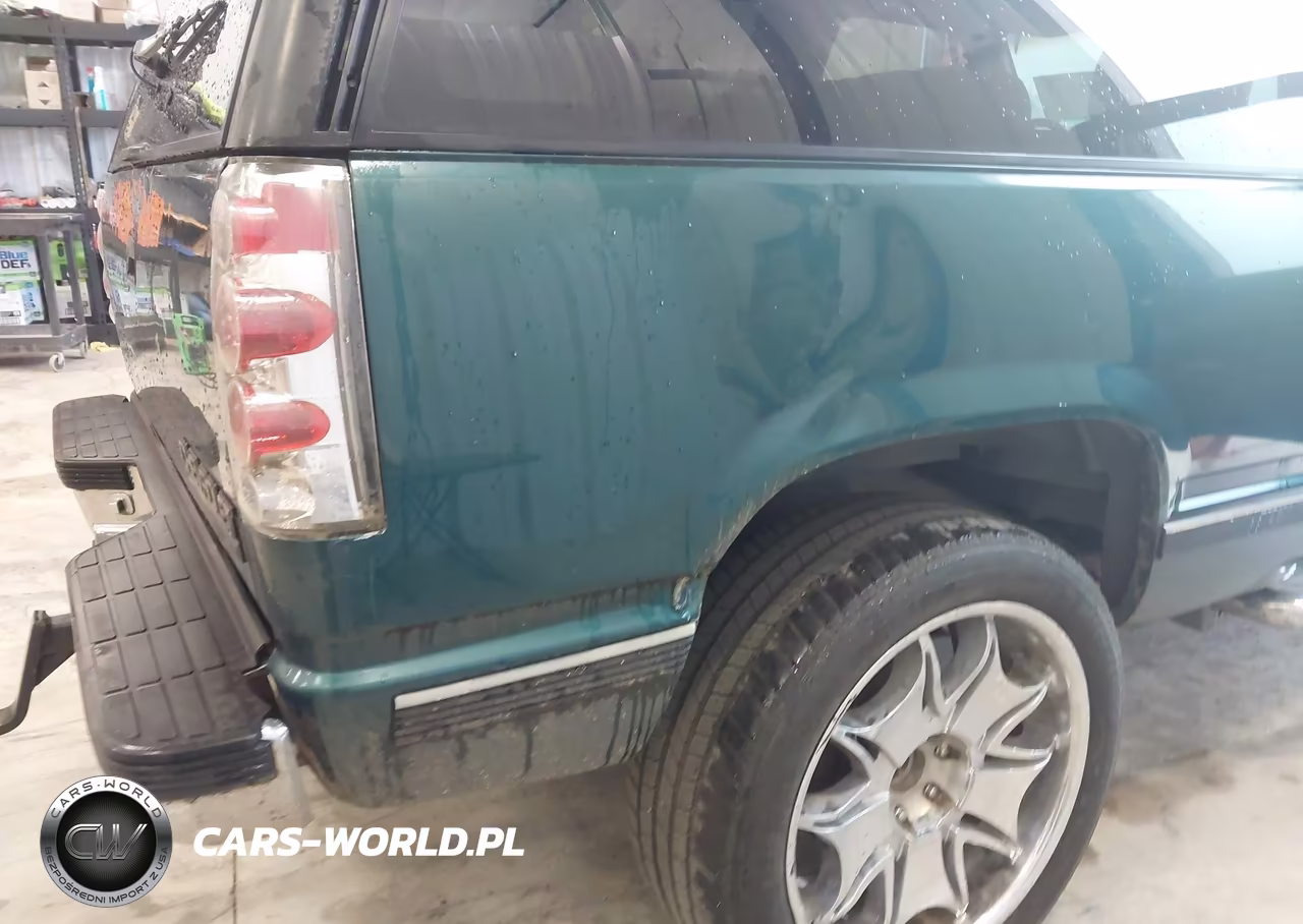 1995 Chevrolet Tahoe K1500 VIN:3GNEK18KXSG120342 - 6
