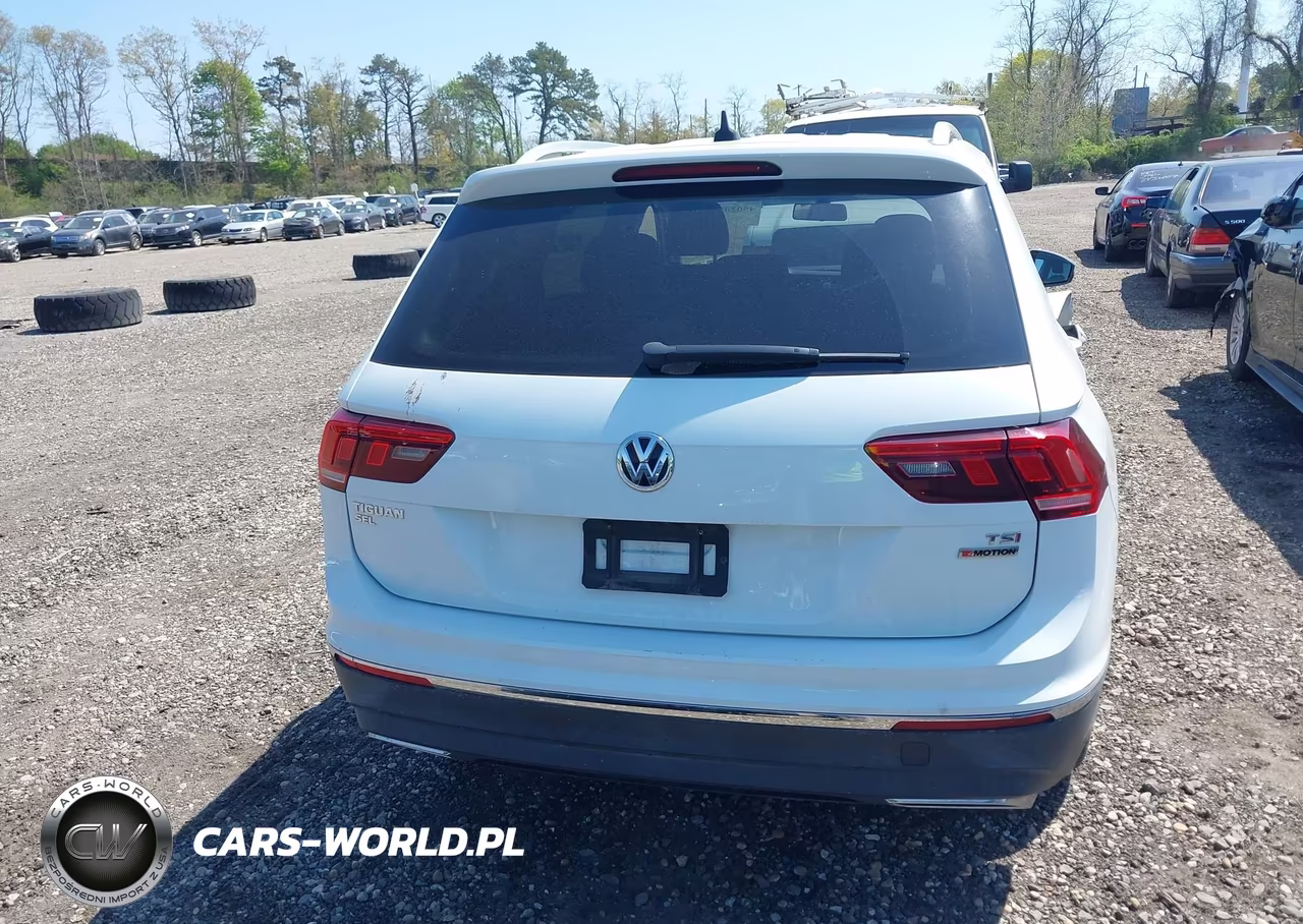 2018 Volkswagen Tiguan 2.0T Se-2.0T Sel VIN:3VV2B7AX3JM145878 - 16