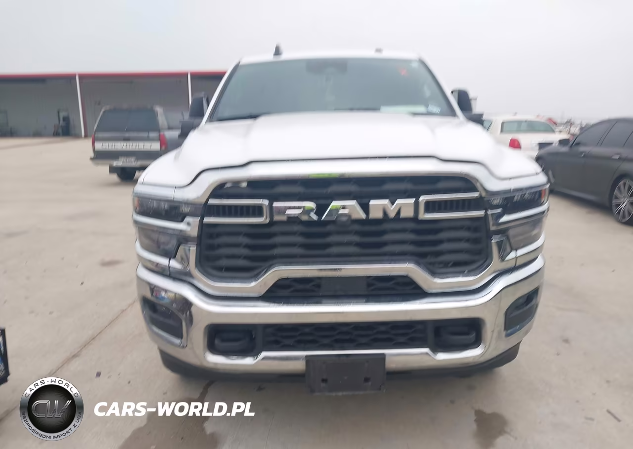 2025 Ram 2500 Tradesman 4X4 8' Box VIN:3C6UR5HL6SG526576 - 12