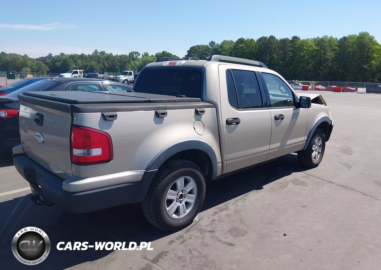 2007 Ford Explorer Sport Trac Xlt VIN:1FMEU31K47UB42314 - 4