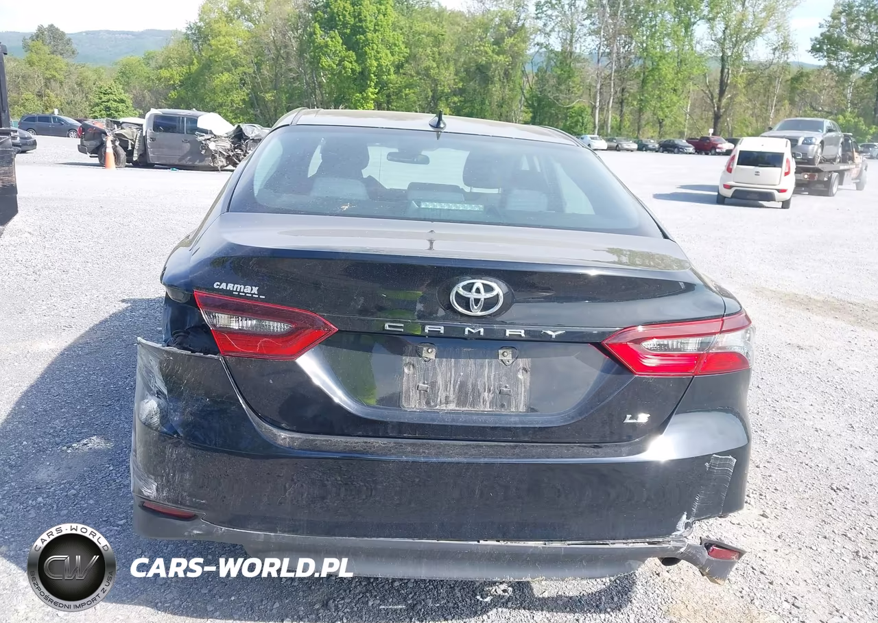 2021 Toyota Camry Le VIN:4T1C11AK7MU430599 - 17