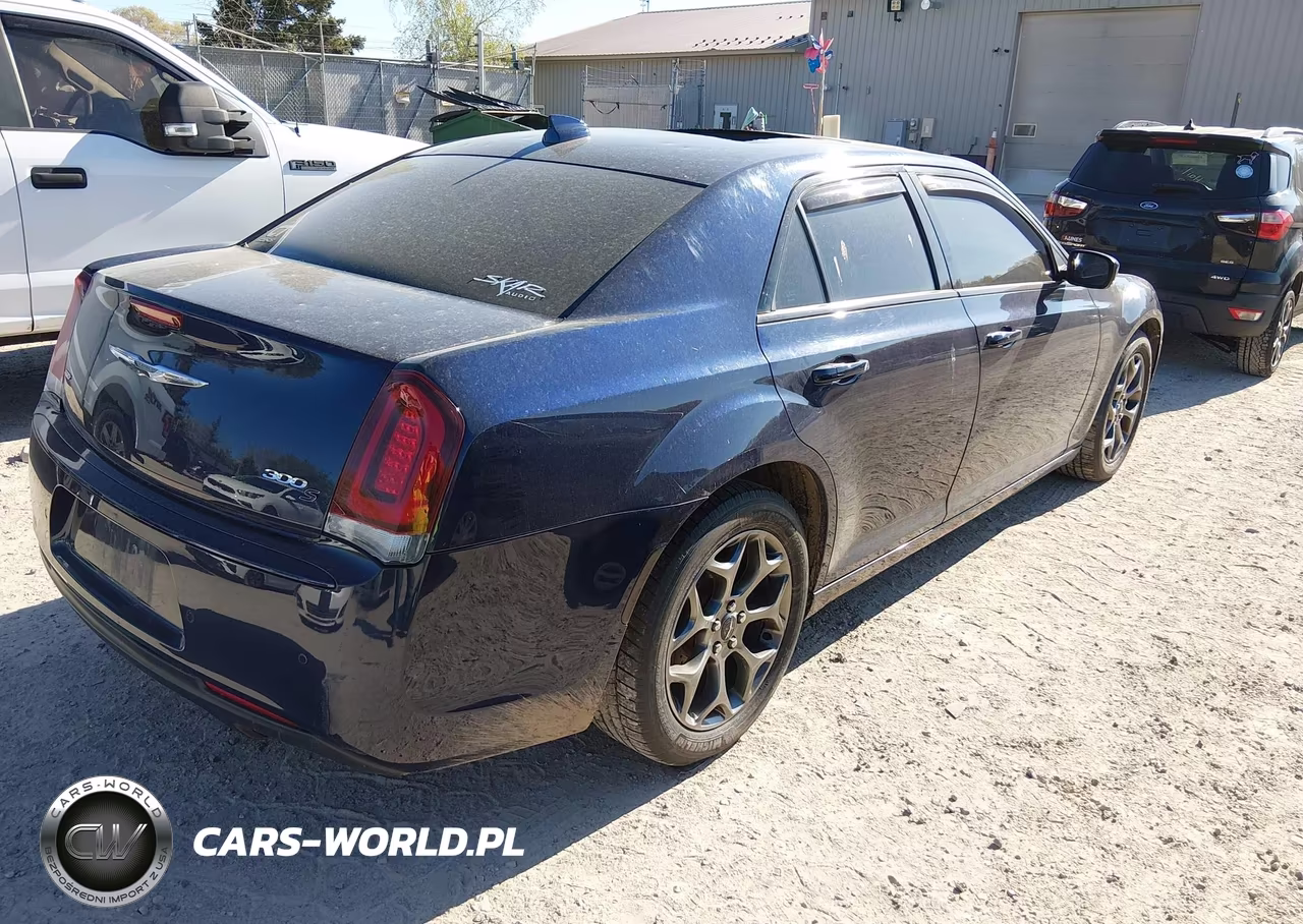 2017 Chrysler 300 300S Awd VIN:2C3CCAGG9HH588327 - 4