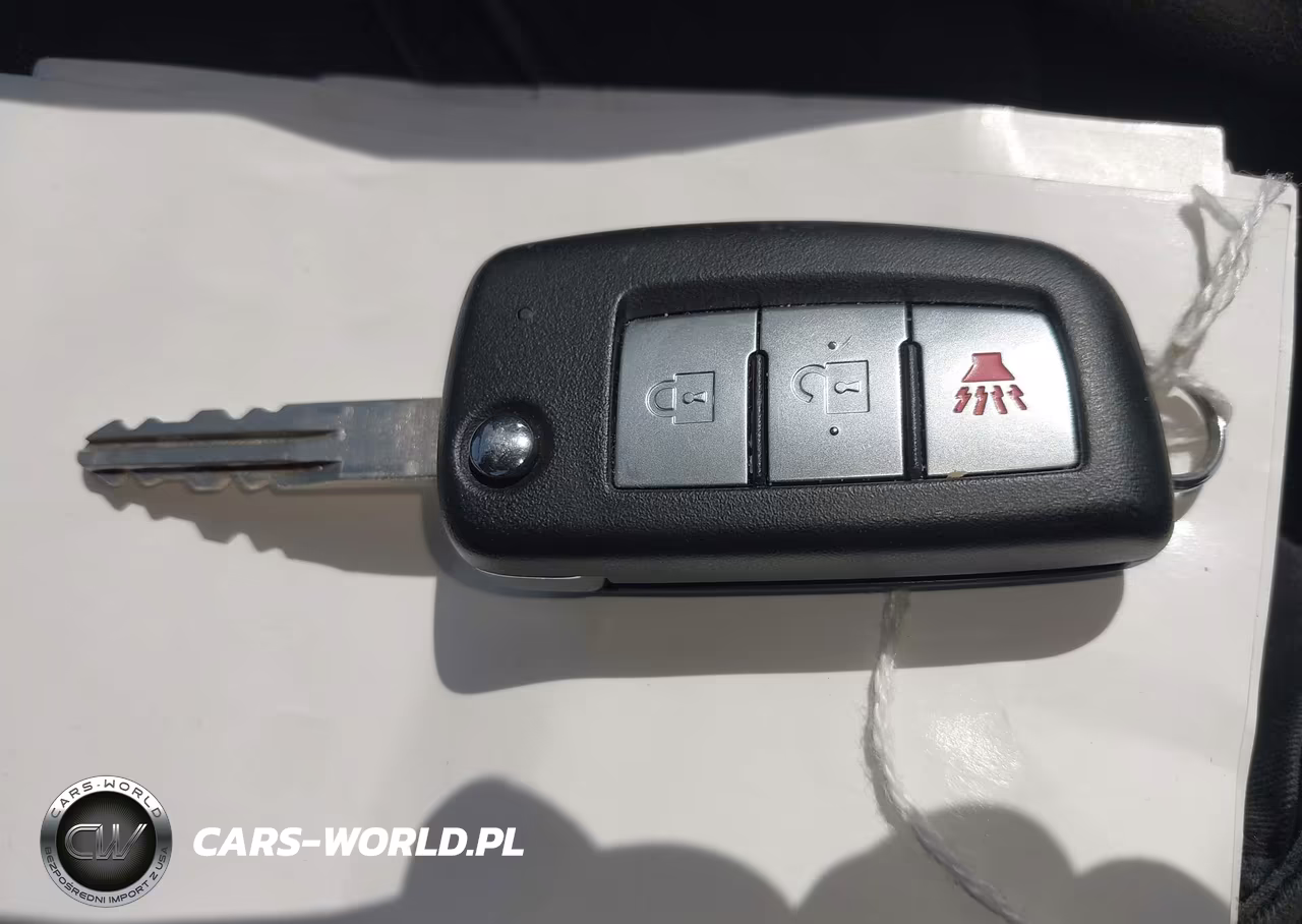 2019 Nissan Rogue S VIN:5N1AT2MV0KC809816 - 11