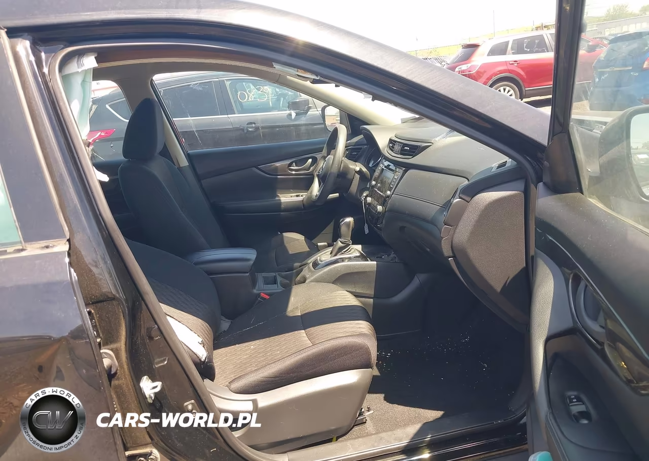 2019 Nissan Rogue S VIN:5N1AT2MV0KC809816 - 5