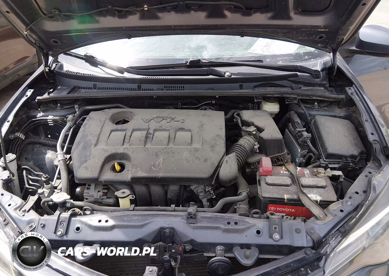 2018 Toyota Corolla Le VIN:5YFBURHE5JP816338 - 10