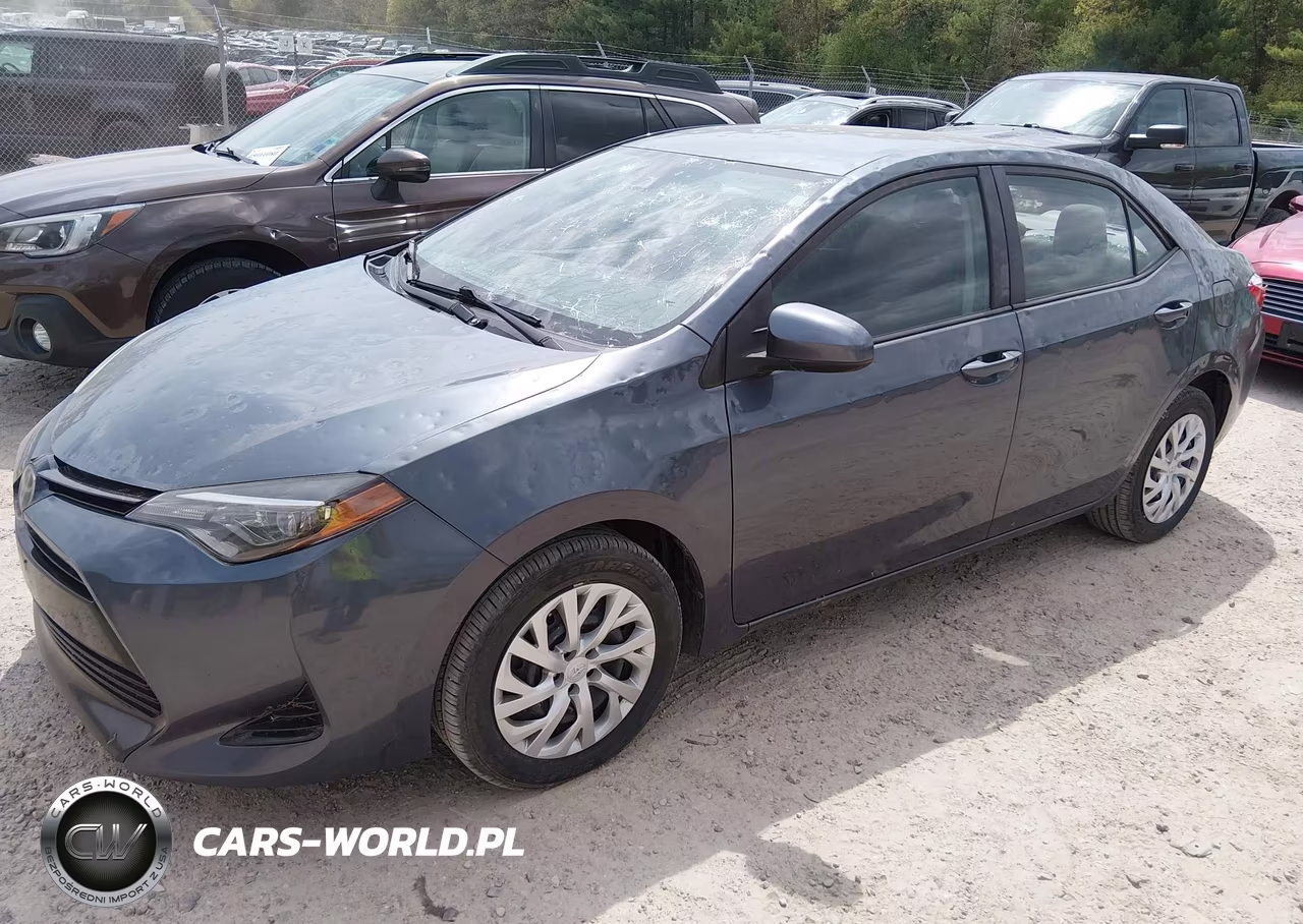 2018 Toyota Corolla Le VIN:5YFBURHE5JP816338 - 2