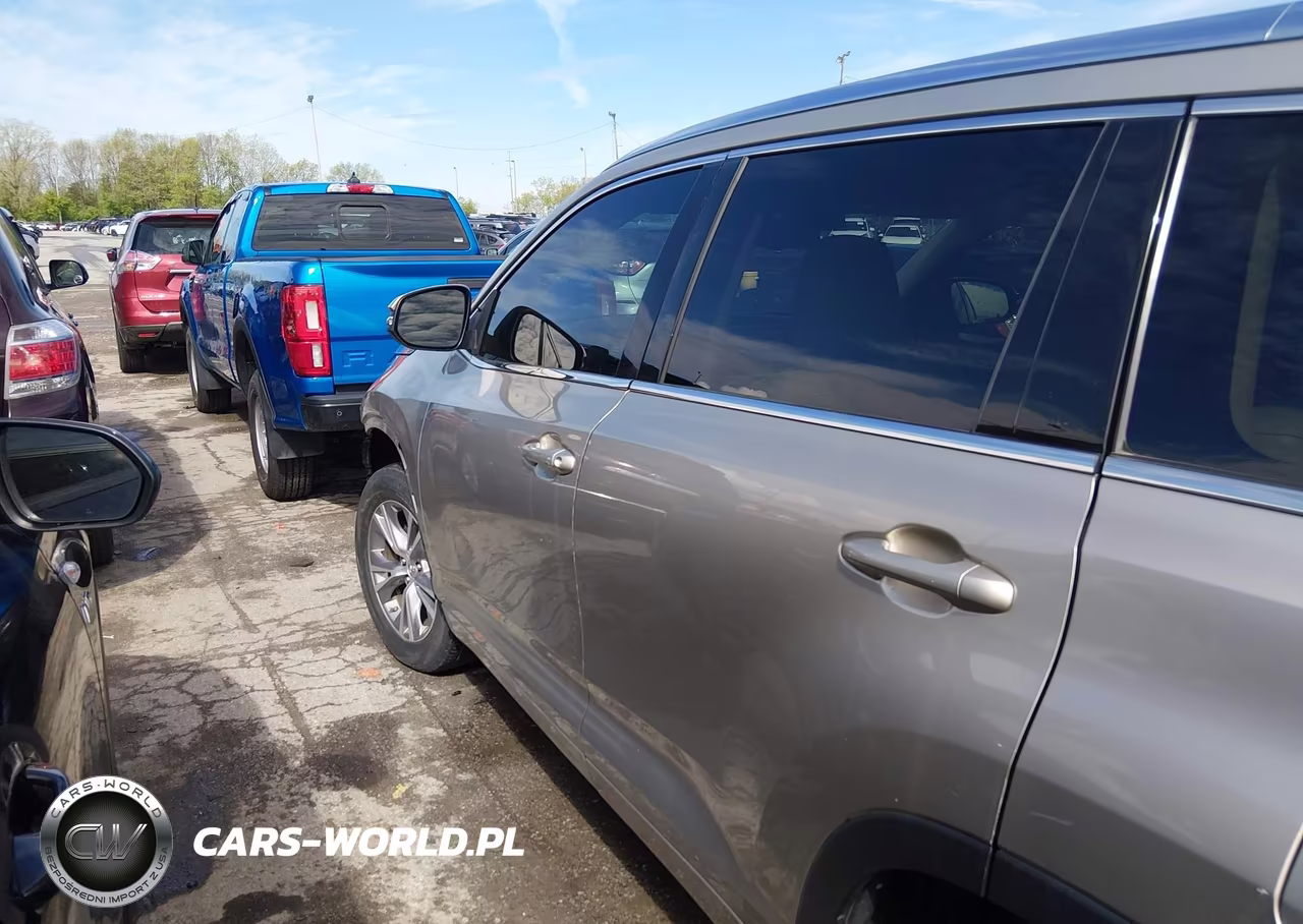 2014 Toyota Highlander Xle V6 VIN:5TDJKRFH1ES023310 - 15