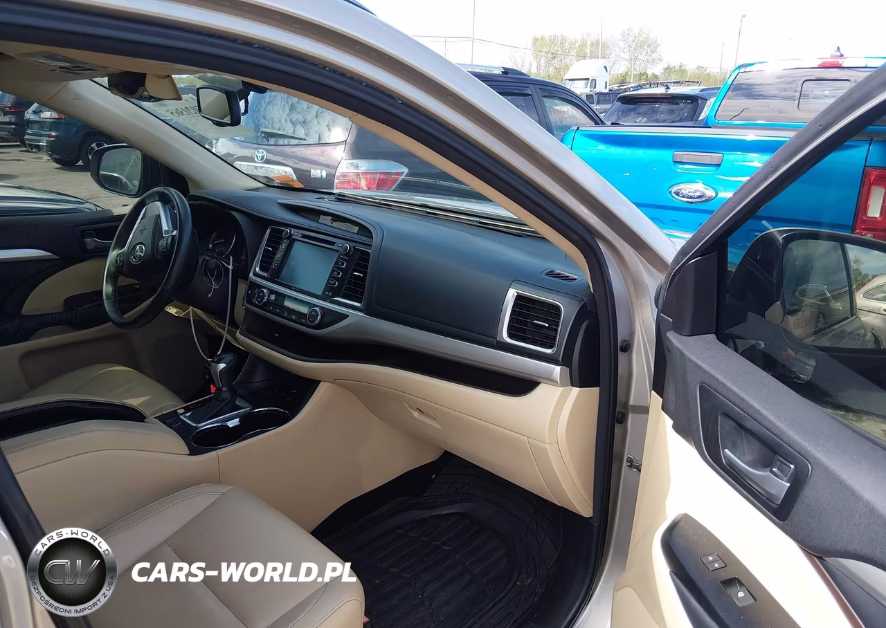 2014 Toyota Highlander Xle V6 VIN:5TDJKRFH1ES023310 - 5