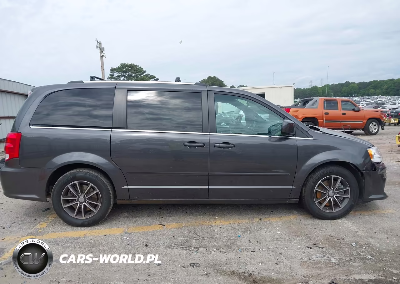 2017 Dodge Grand Caravan Sxt VIN:2C4RDGCG7HR712679 - 13