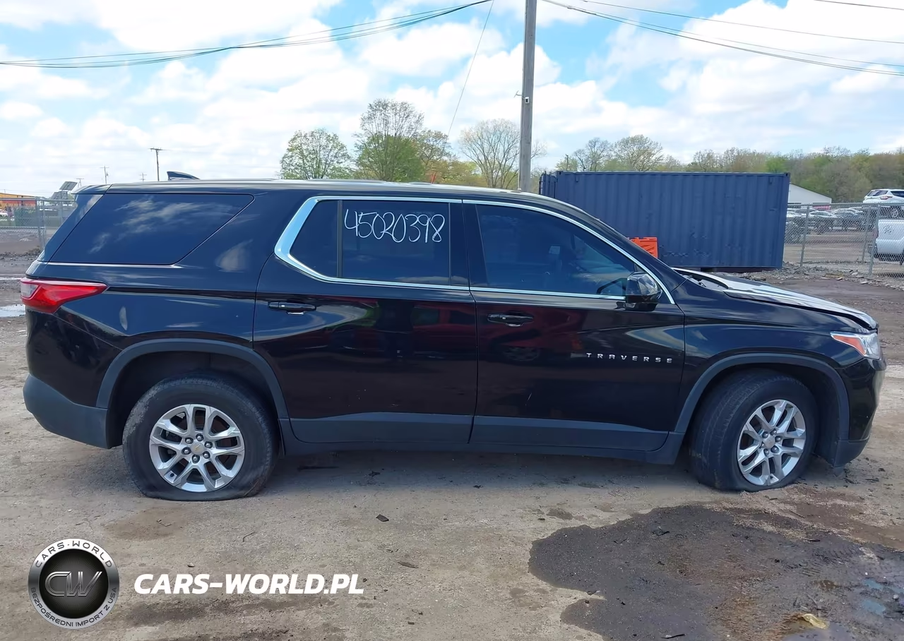2018 Chevrolet Traverse Ls VIN:1GNERFKW2JJ163705 - 13