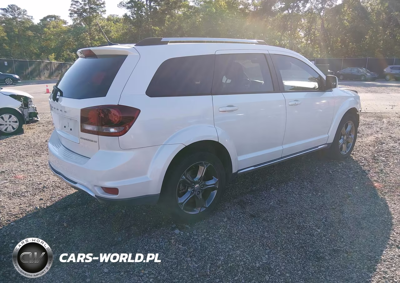 2016 Dodge Journey Crossroad VIN:3C4PDCGGXGT181760 - 4