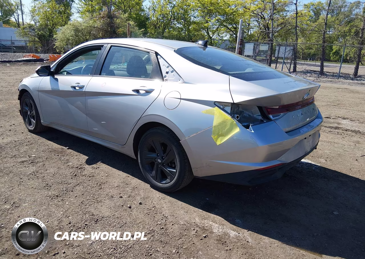 2022 Hyundai Elantra Sel VIN:5NPLS4AG7NH062662 - 3