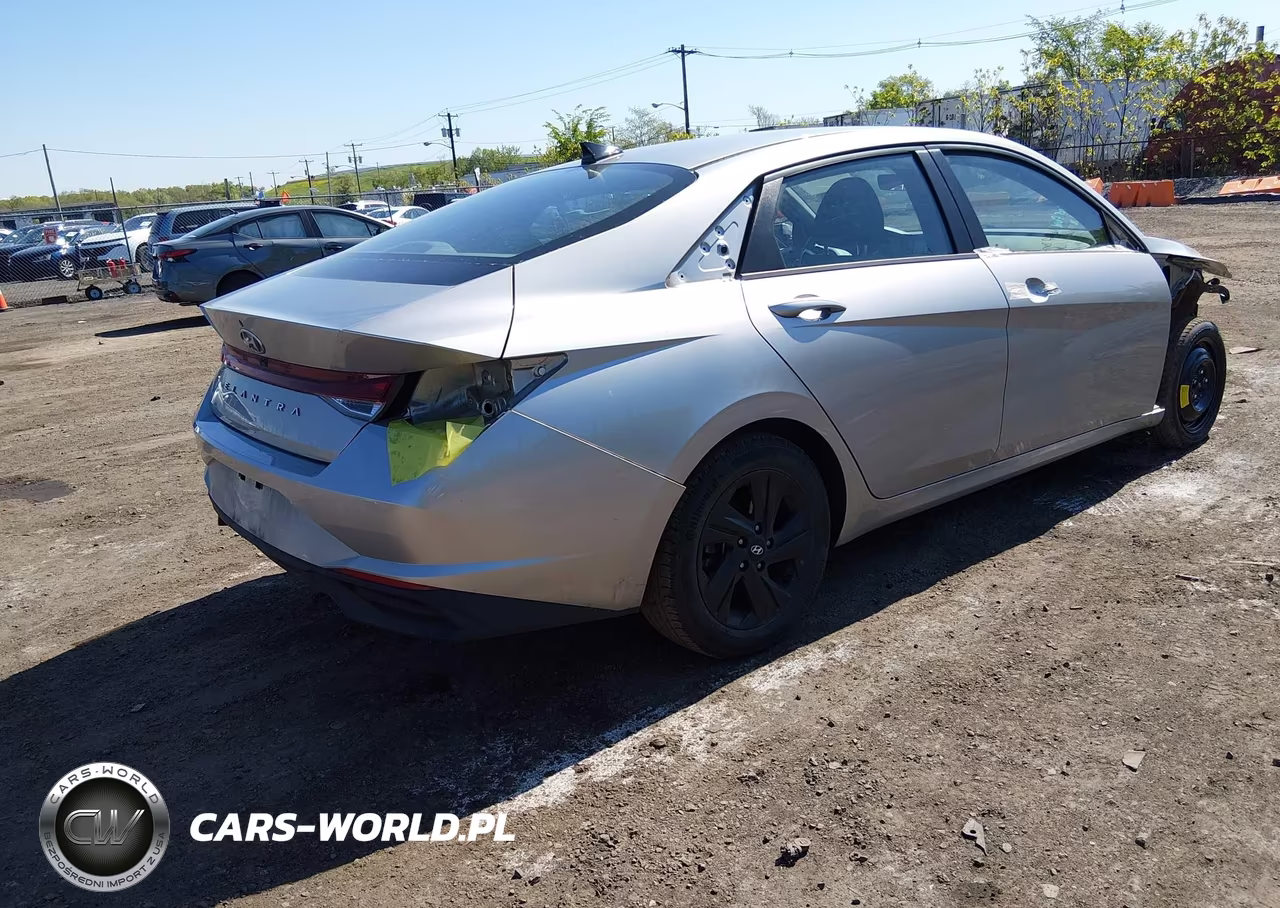 2022 Hyundai Elantra Sel VIN:5NPLS4AG7NH062662 - 4