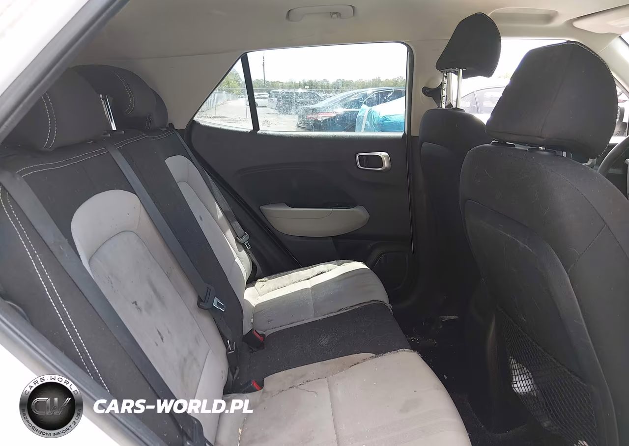 2020 Hyundai Venue Sel VIN:KMHRC8A34LU043612 - 8