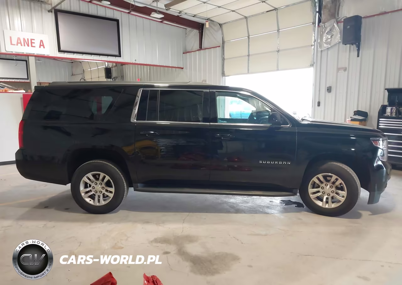 2017 Chevrolet Suburban Ls VIN:1GNSKGKC6HR297700 - 13