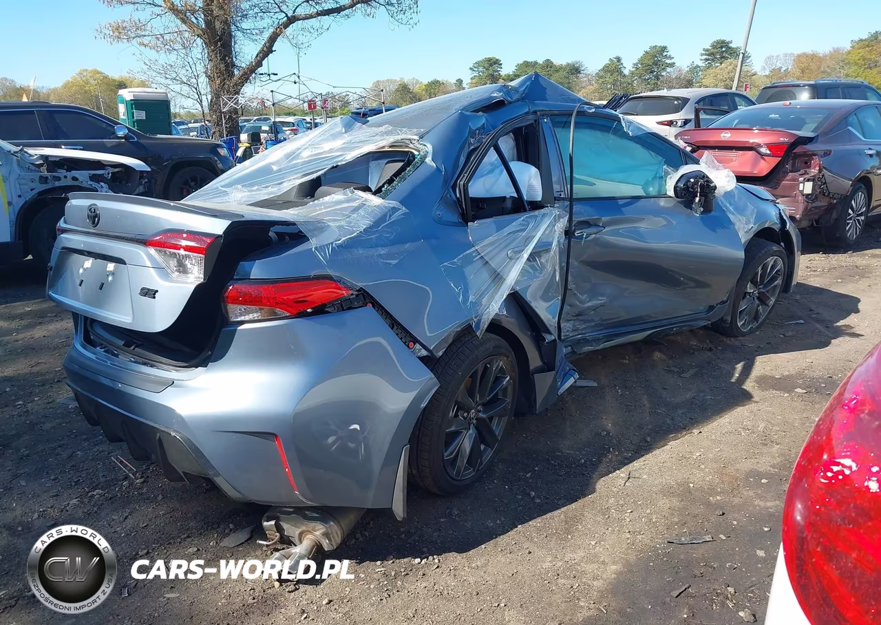 2026 Toyota Corolla Se VIN:5YFS4MCE5TP264773 - 4