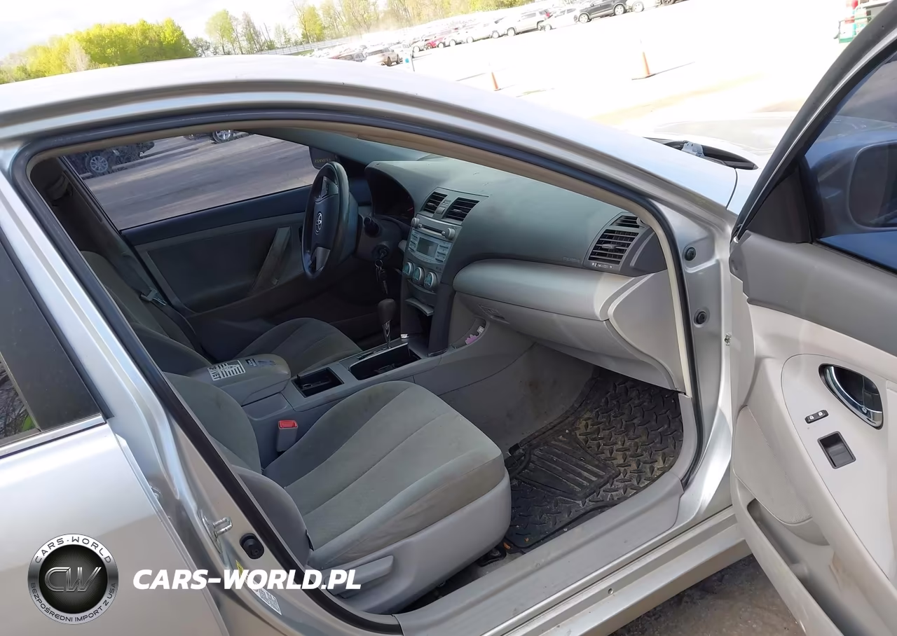 2009 Toyota Camry Le VIN:4T4BE46K09R101749 - 5