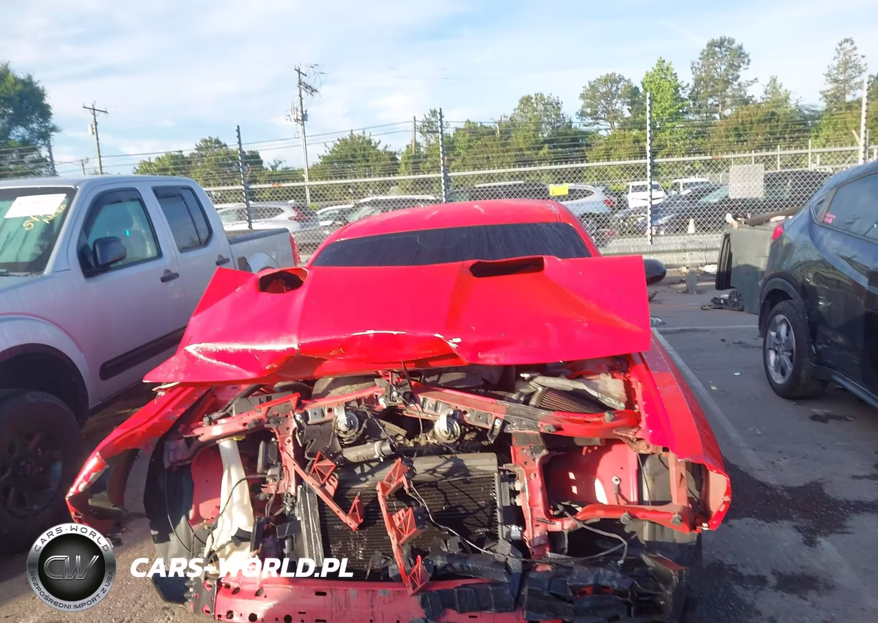 2018 Dodge Challenger Sxt VIN:2C3CDZAG2JH305597 - 13