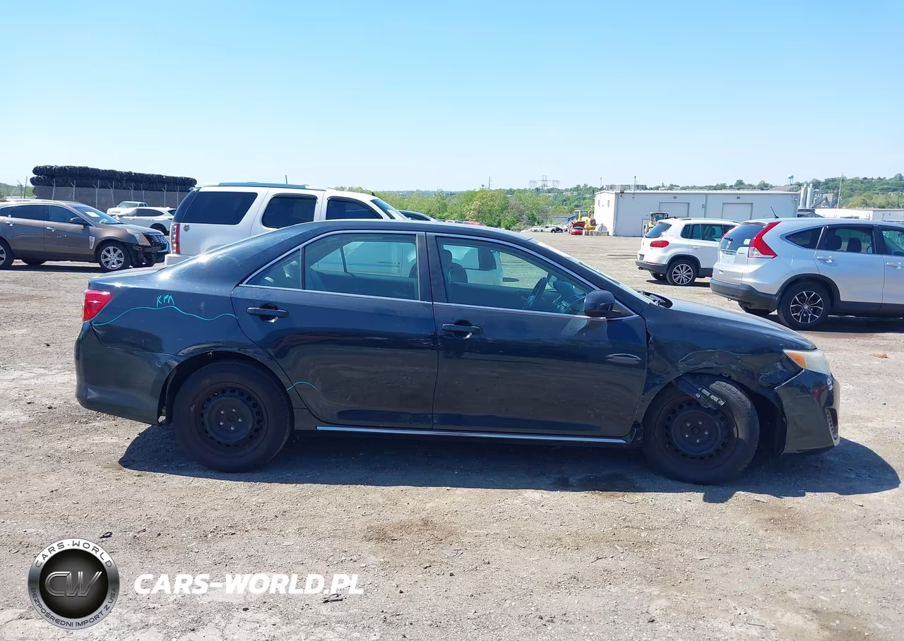 2013 Toyota Camry Le VIN:4T4BF1FK0DR309442 - 13