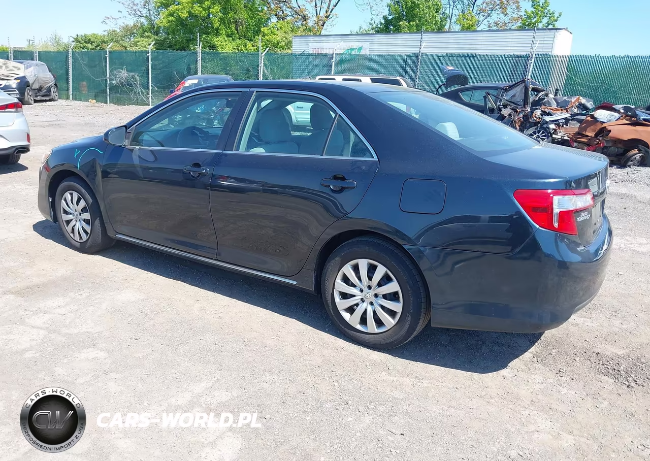 2013 Toyota Camry Le VIN:4T4BF1FK0DR309442 - 3