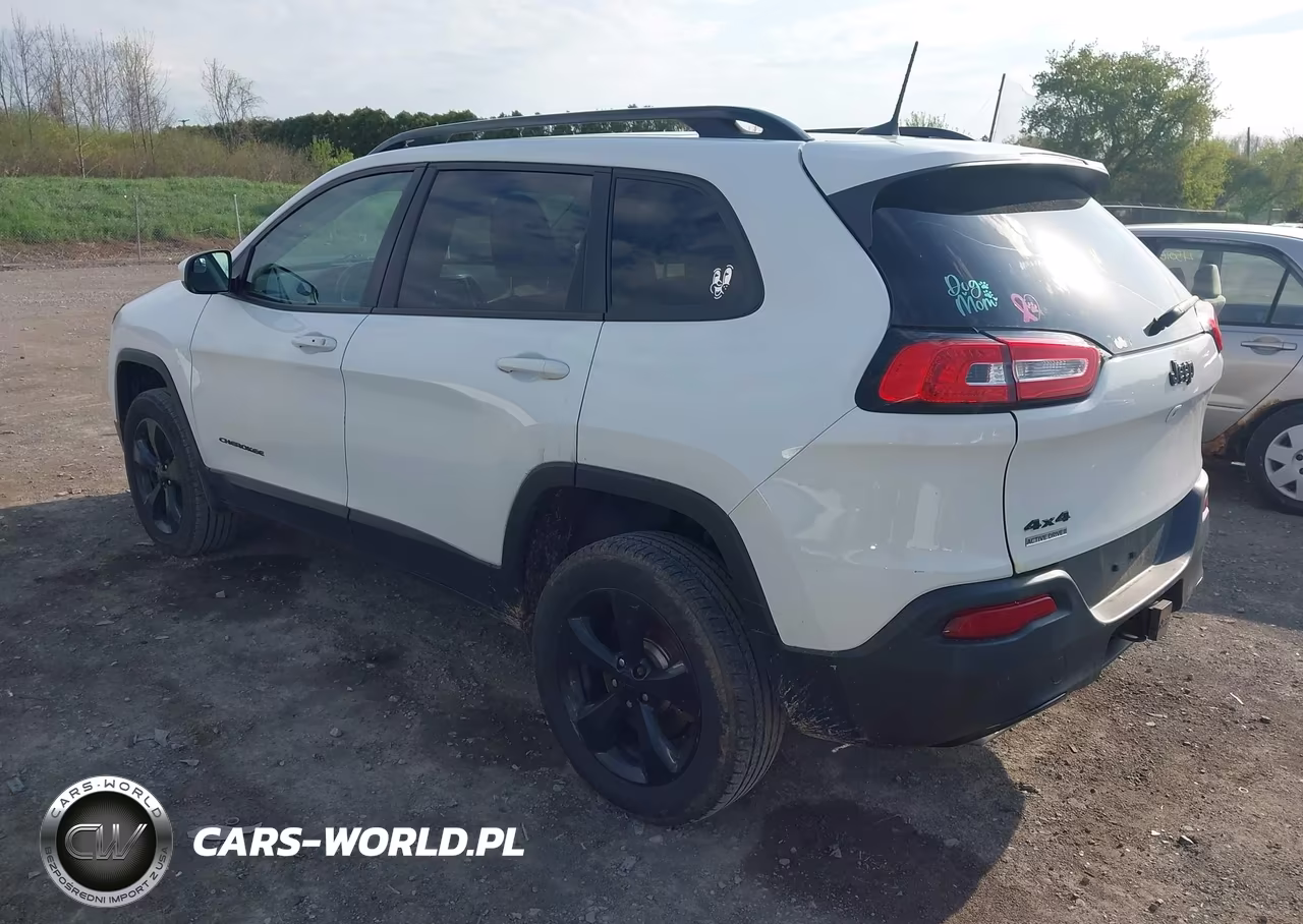 2016 Jeep Cherokee Altitude VIN:1C4PJMCS9GW134268 - 3