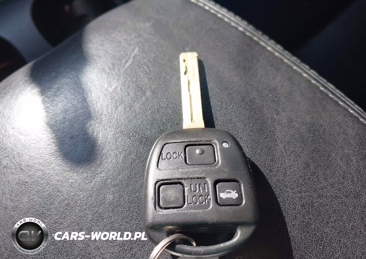 2003 Lexus Es 300 VIN:JTHBF30G530093199 - 11