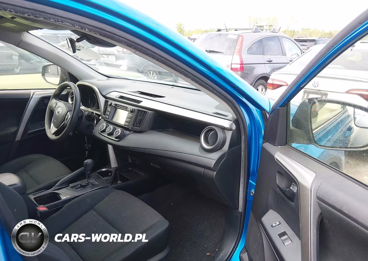 2017 Toyota Rav4 Le VIN:JTMZFREV2HJ721358 - 5
