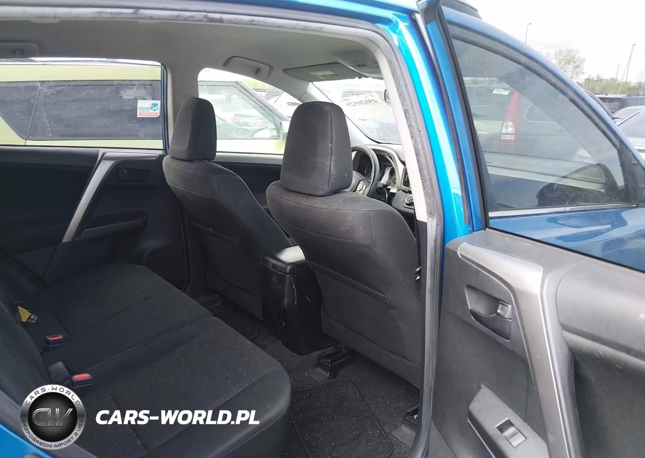 2017 Toyota Rav4 Le VIN:JTMZFREV2HJ721358 - 8