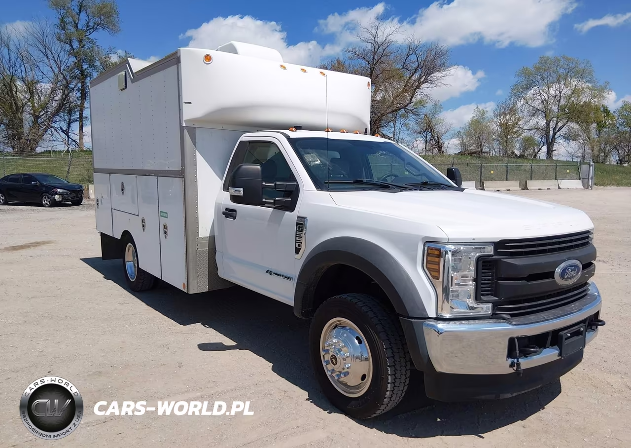 2018 Ford F-550 Chassis Xl