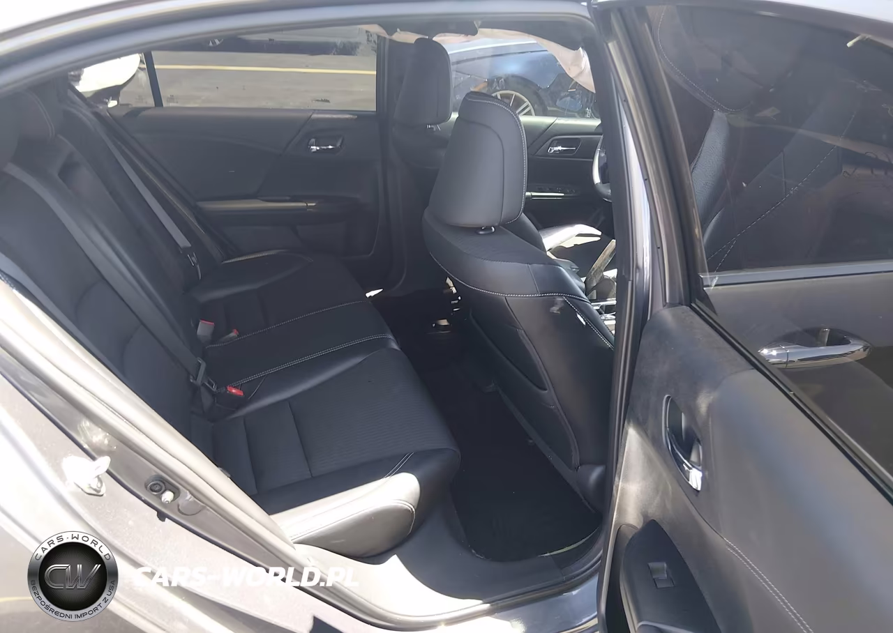 HONDA ACCORD VIN:1HGCR2F55HA159413 - 8