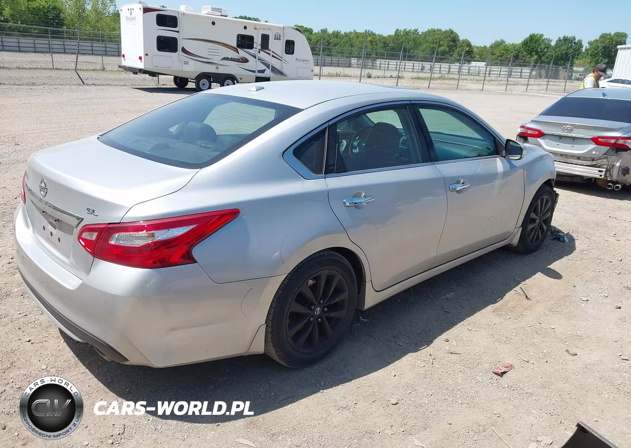 2017 Nissan Altima 2.5 Sl VIN:1N4AL3AP3HC490913 - 4