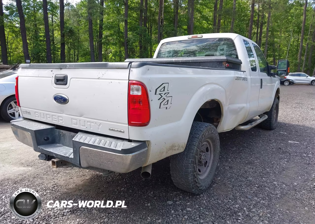 2015 Ford F-250 Xl VIN:1FT7X2B66FED37128 - 4