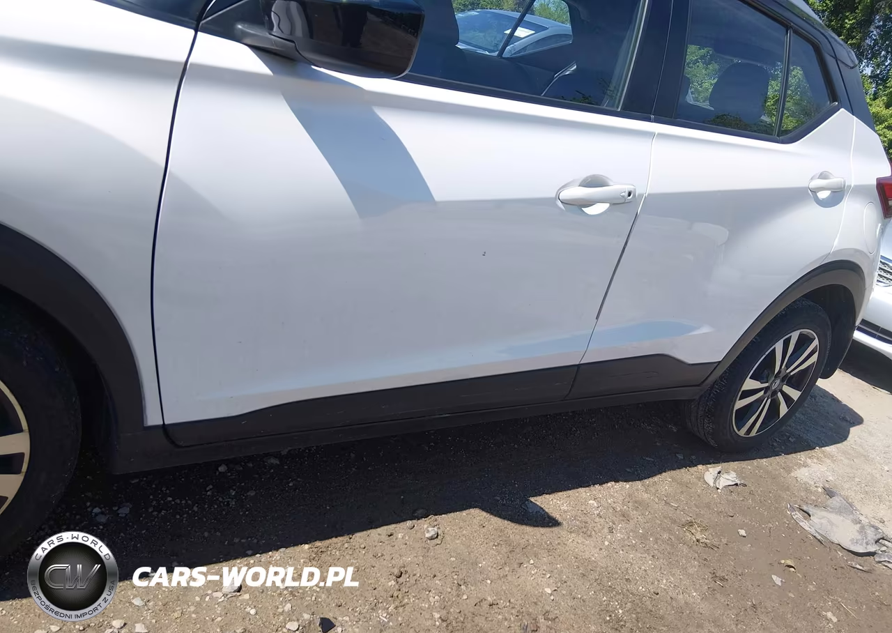 2018 Nissan Kicks Sv VIN:3N1CP5CU7JL540649 - 6