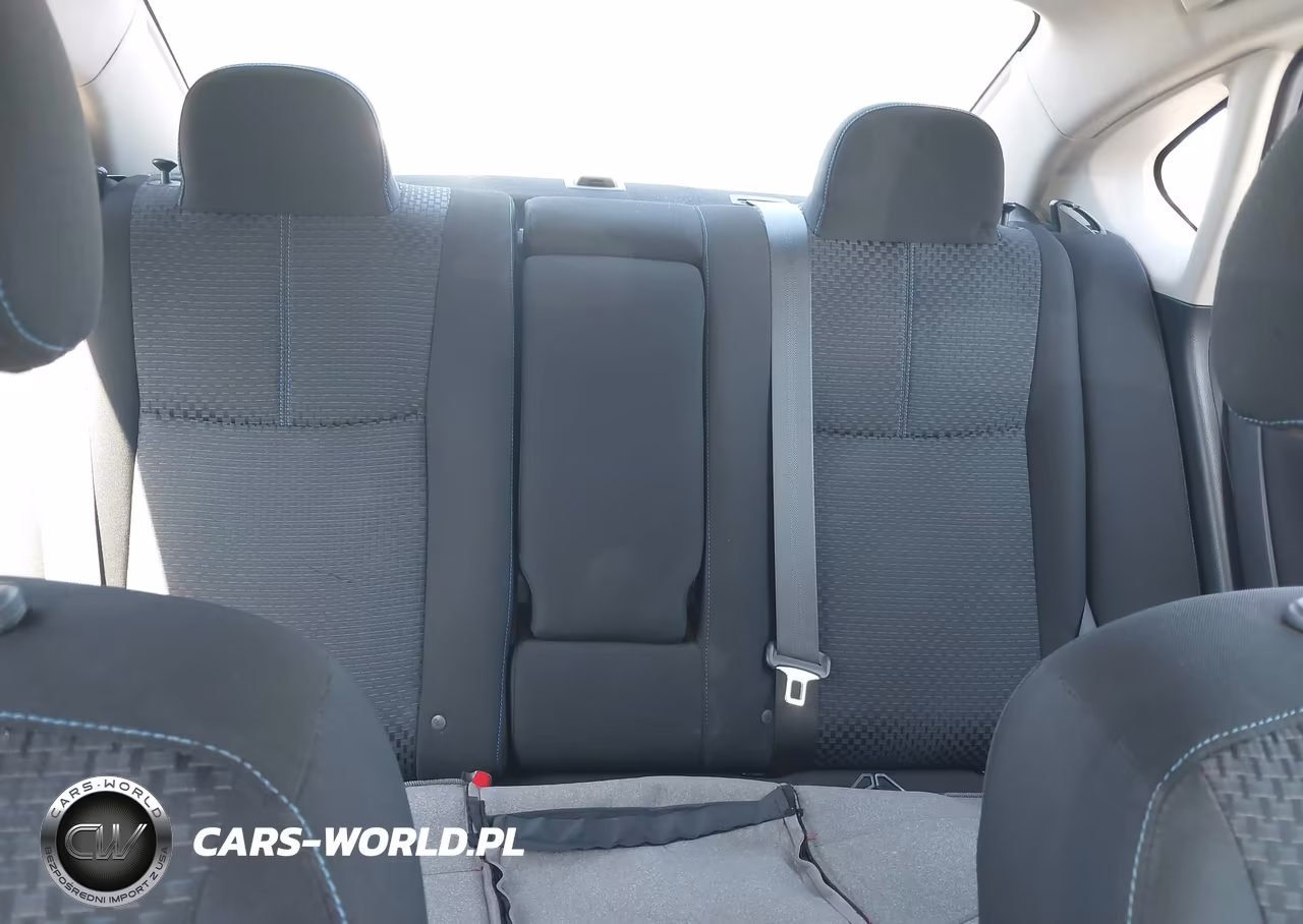 2018 Nissan Sentra Sr VIN:3N1AB7AP3JY310155 - 8