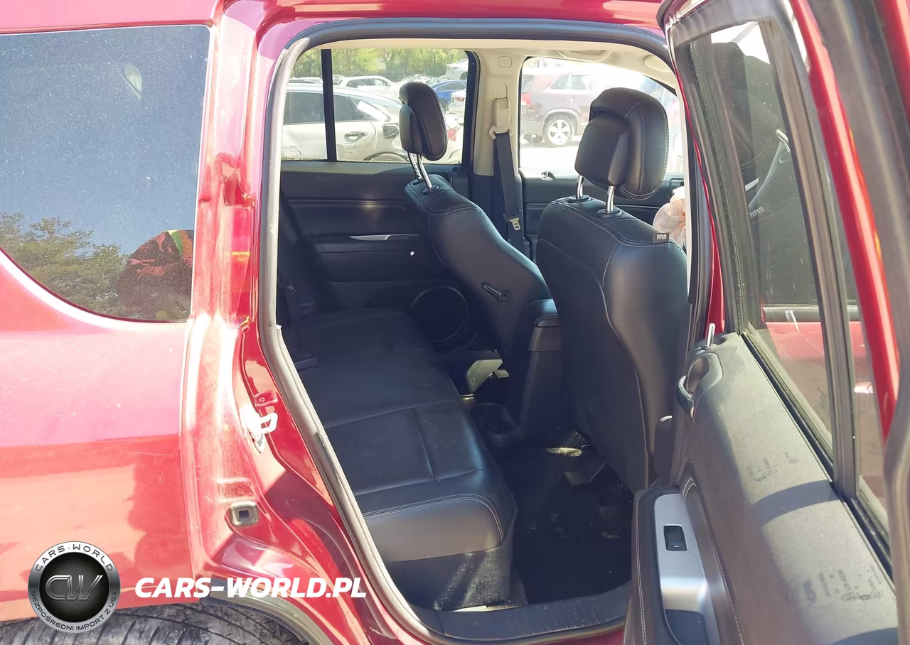 2015 Jeep Compass Limited VIN:1C4NJDCBXFD259295 - 8