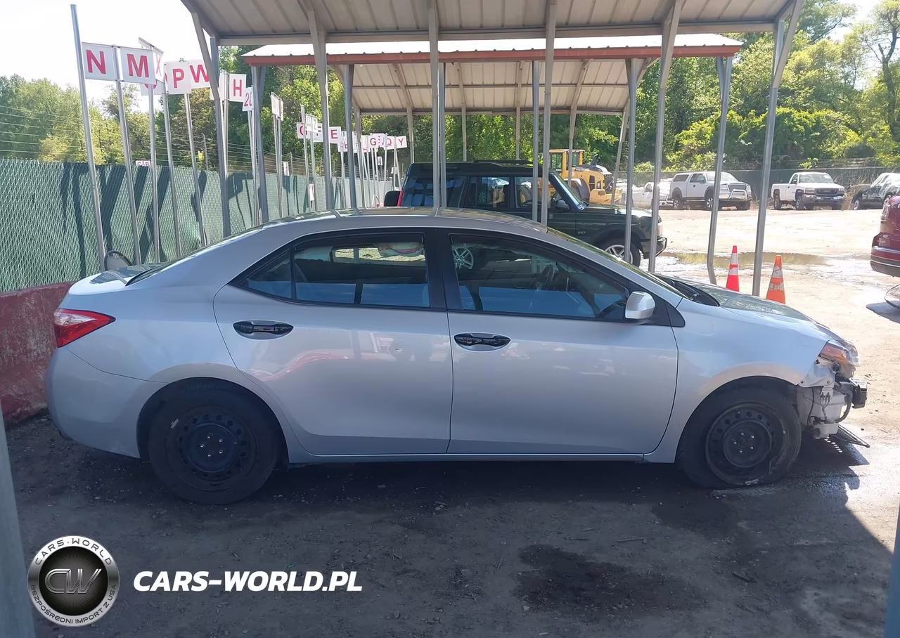 2017 Toyota Corolla Le VIN:2T1BURHE1HC830425 - 14