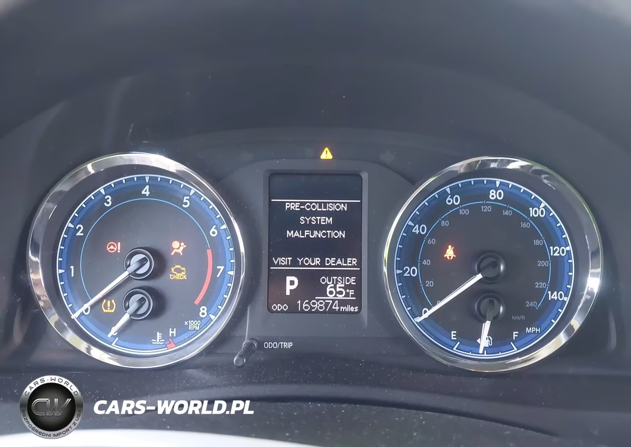 2017 Toyota Corolla Le VIN:2T1BURHE1HC830425 - 7