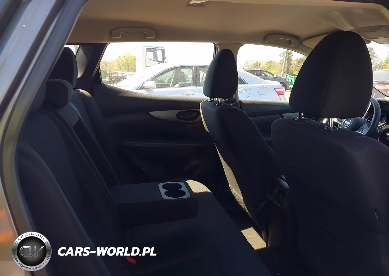 2019 Nissan Rogue Sport S VIN:JN1BJ1CR1KW623605 - 8