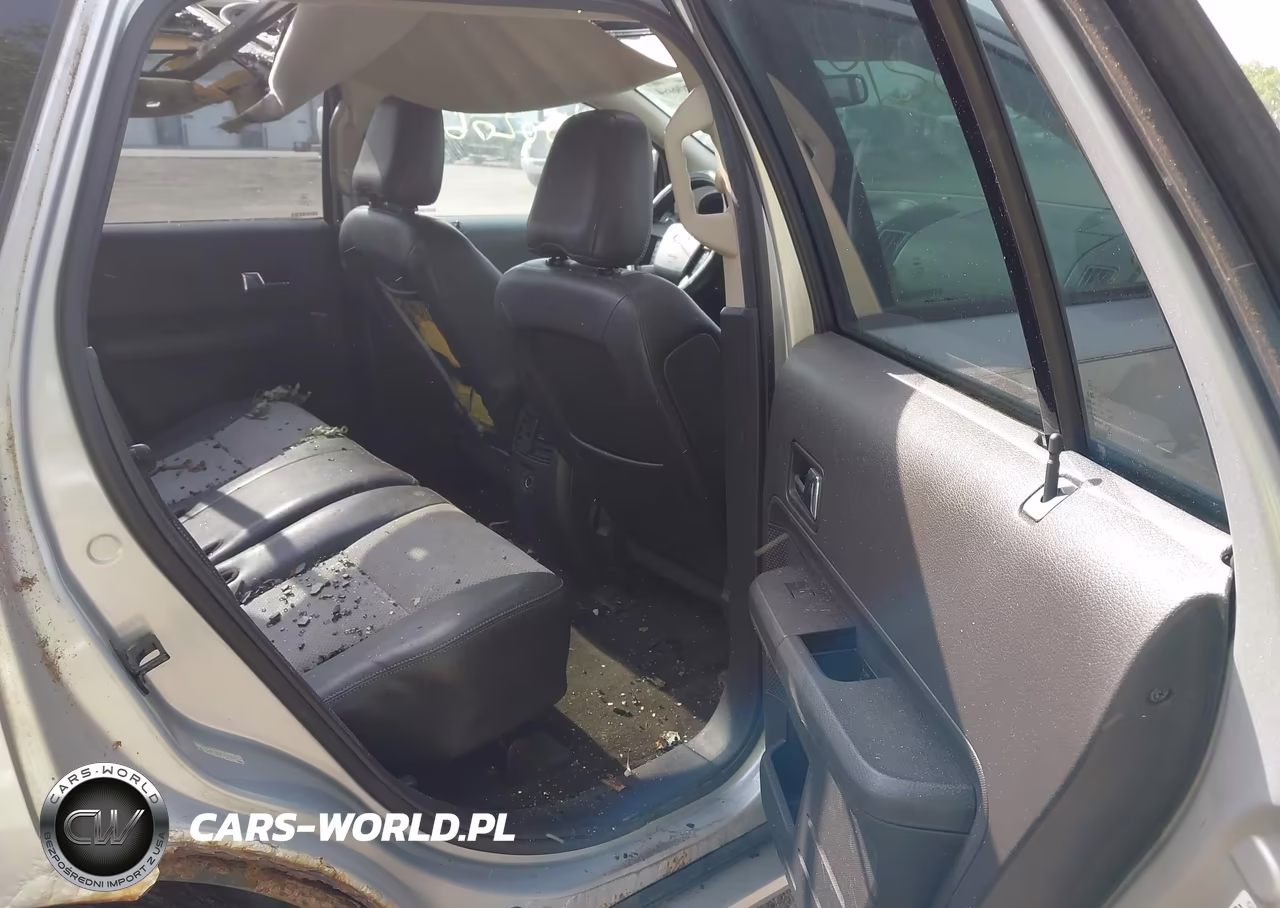 2010 Ford Edge Sport VIN:2FMDK4AC6ABA92450 - 8