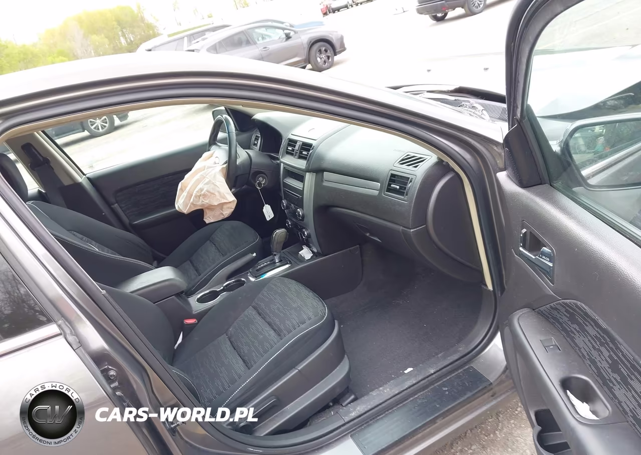 2010 Ford Fusion Se VIN:3FAHP0HA3AR229811 - 5